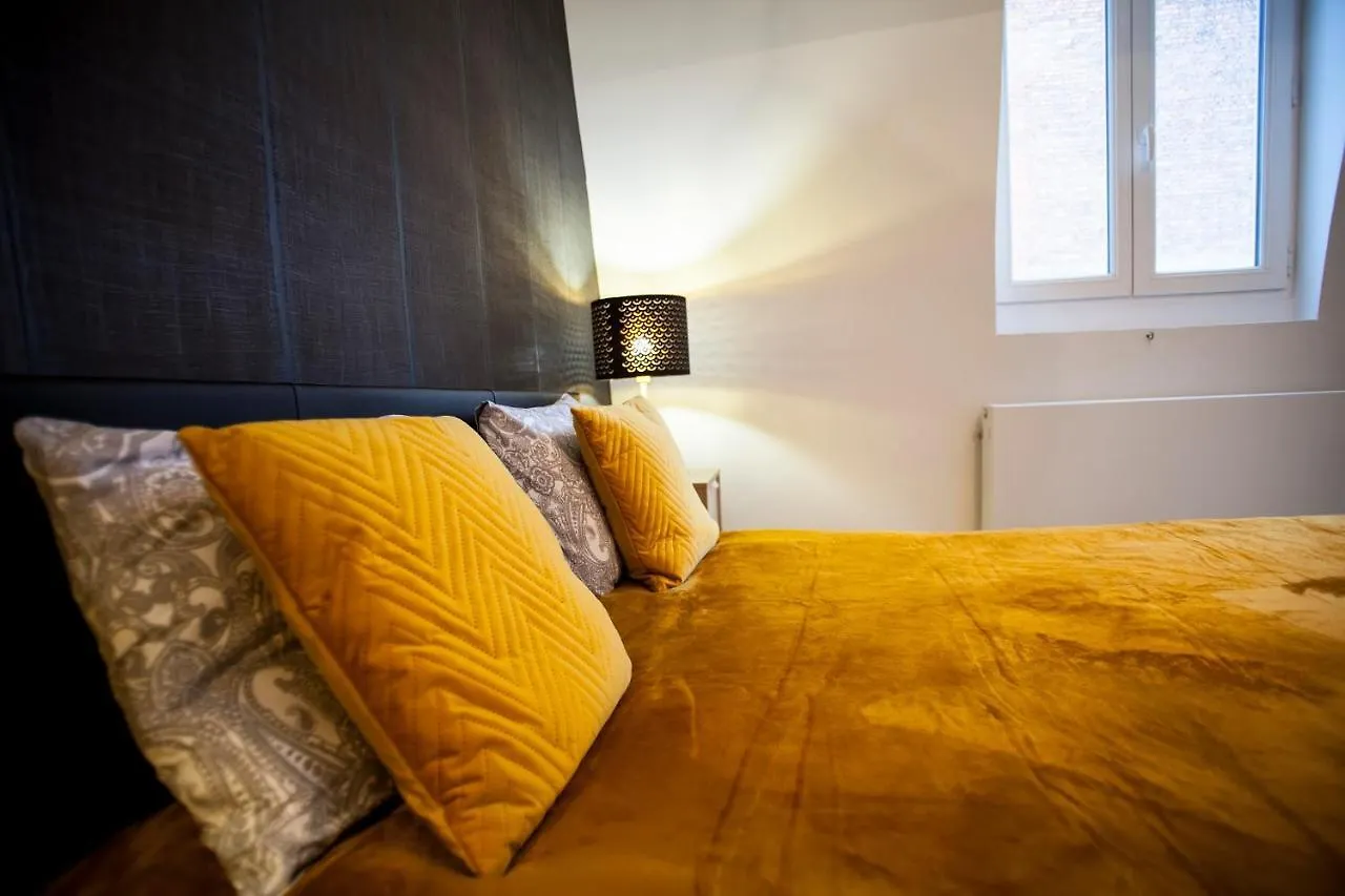Apartamento Luxury Suites Grotemarkt By Rikas Hotels Amberes