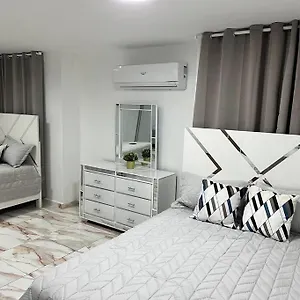 Moderno En La Ciudad Apartamento Santo Domingo